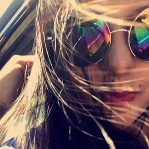 Meet your Posher, Jasmin